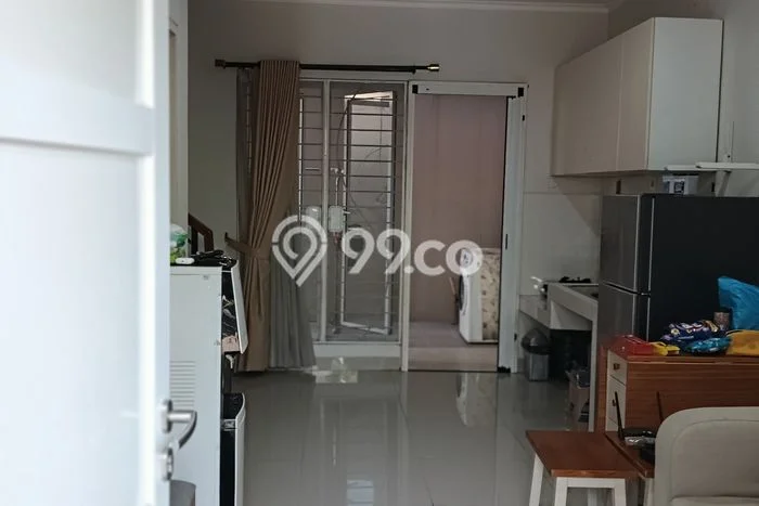 Rumah Modern 3 KT di Gading Serpong Tangerang Semi Furnished Rumah Modern 3 KT di Gading Serpong Tangerang Semi Furnished