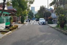 Dijual Rumah 3 KT di Puri Indah, Jakarta Barat - LT 140m² Dijual Rumah 3 KT di Puri Indah, Jakarta Barat - LT 140m²