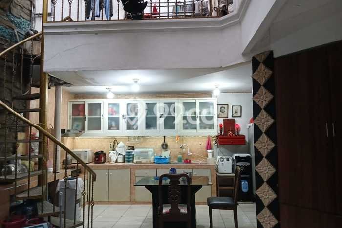 Rumah Elit Modern Siap Huni di Srengseng Jakarta Barat Rumah Elit Modern Siap Huni di Srengseng Jakarta Barat