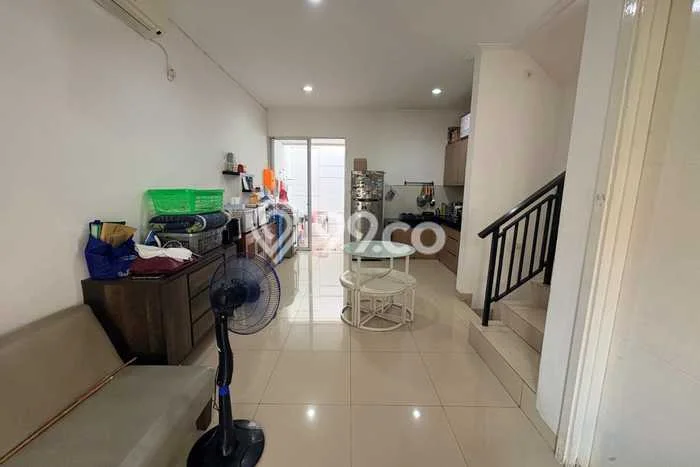 Rumah Cantik Siap Huni Di Cipondoh Luas 115m2 Lokasi Strategis Rumah Cantik Siap Huni Di Cipondoh Luas 115m2 Lokasi Strategis