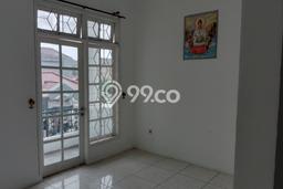 Dijual Rumah 4 Kamar Lokasi Strategis Nyaman dan Strategis di Cipondoh Dijual Rumah 4 Kamar Lokasi Strategis Nyaman dan Strategis di Cipondoh