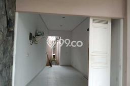 Dijual Rumah Mewah Elegan Dengan View Cantik di Kelapa Dua, Jakarta Barat Dijual Rumah Mewah Elegan Dengan View Cantik di Kelapa Dua, Jakarta Barat