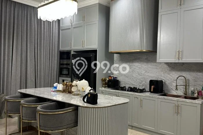 Rumah Luxury Modern Tanpa Renovasi di Joglo Jakarta Barat Rumah Luxury Modern Tanpa Renovasi di Joglo Jakarta Barat