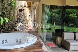 For Sale! Luxury House LT 630m2 Desain Elegan di Alam Sutera For Sale! Luxury House LT 630m2 Desain Elegan di Alam Sutera