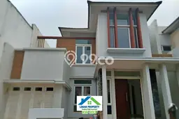 For Sale! Premium House LT 200m2 Desain Elegan di Kota Wisata For Sale! Premium House LT 200m2 Desain Elegan di Kota Wisata