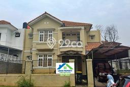 Rumah Elit Modern Tanpa Renovasi di Legenda Wisata Jakarta Timur Rumah Elit Modern Tanpa Renovasi di Legenda Wisata Jakarta Timur