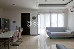 Disewakan! Rumah 3 Kamar Tidur &
3 Kamar Mandi di BSD City, Tangerang Disewakan! Rumah 3 Kamar Tidur &
3 Kamar Mandi di BSD City, Tangerang