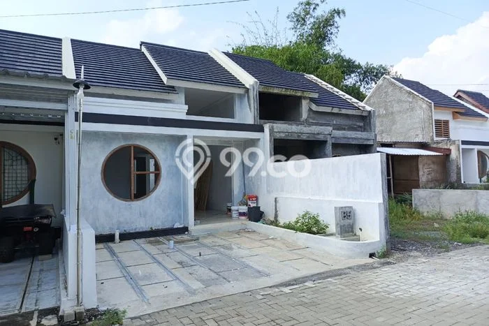 Rumah Sederhana Dijual Lokasi Sentolo 2 Kamar dengan LT 71m2 Rumah Sederhana Dijual Lokasi Sentolo 2 Kamar dengan LT 71m2