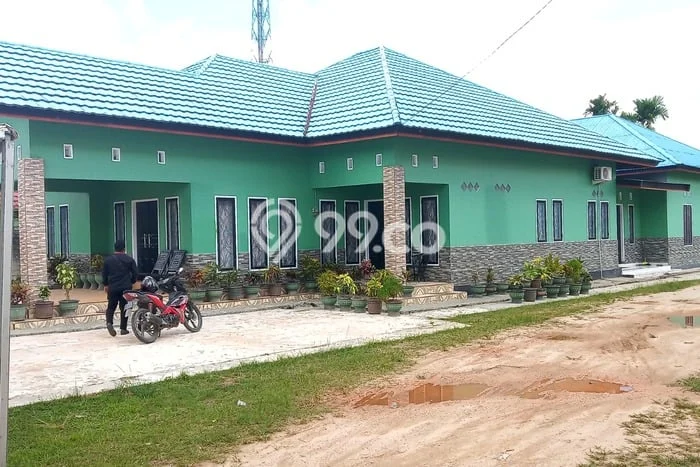 Dijual Rumah 5 Kamar Lokasi Ideal Nyaman dan Strategis di Ranomeeto Dijual Rumah 5 Kamar Lokasi Ideal Nyaman dan Strategis di Ranomeeto
