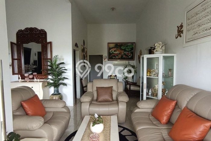 For Sale Rumah 4 Kamar Lokasi Ideal Nyaman dan Strategis di Pakis For Sale Rumah 4 Kamar Lokasi Ideal Nyaman dan Strategis di Pakis