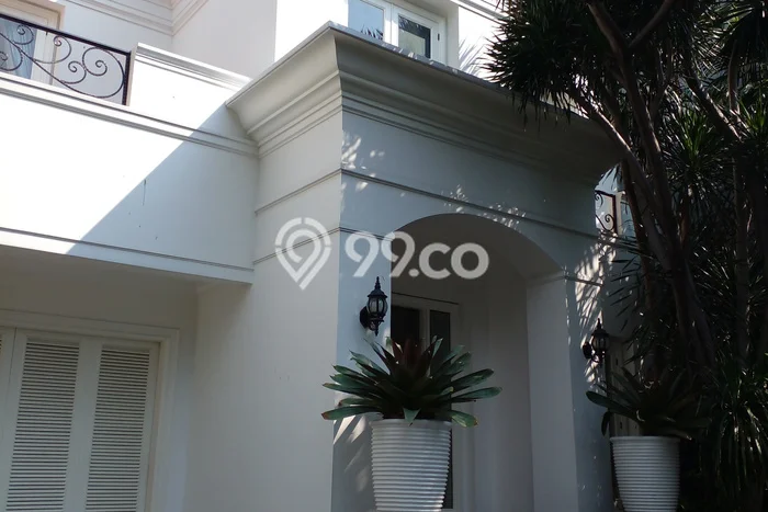 Hunian Modern Disewakan di Menteng Jakarta Pusat Area Sangat Strategis Hunian Modern Disewakan di Menteng Jakarta Pusat Area Sangat Strategis