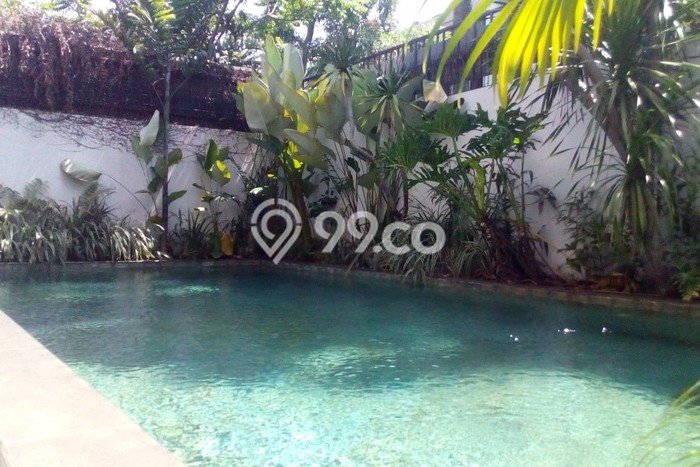 Rumah di Kemang, 5 KM, Area Strategis, Luas 600m2m² LB 552m2m² Rumah di Kemang, 5 KM, Area Strategis, Luas 600m2m² LB 552m2m²