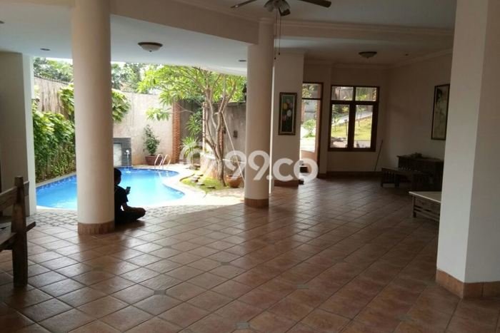 Rumah di Kemang, Siap Huni, 4 KT Rumah di Kemang, Siap Huni, 4 KT