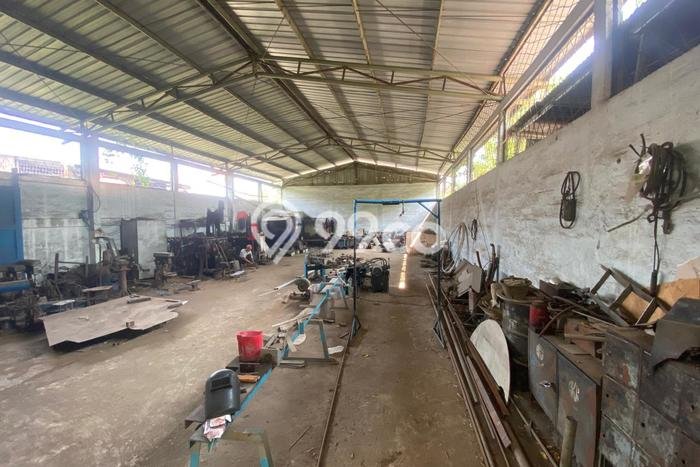 Jarang Ada! Tanah di Tugu Punya Luas 4200m2 SHM Jarang Ada! Tanah di Tugu Punya Luas 4200m2 SHM