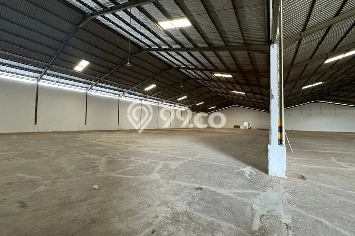 Unit Gudang Disewa Lokasi Ngaliyan, Semarang Spesifikasi Luas Bangunan 3744m2 Unit Gudang Disewa Lokasi Ngaliyan, Semarang Spesifikasi Luas Bangunan 3744m2