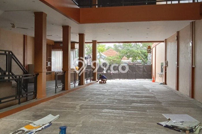 Unit Gudang Disewakan di Penggaron di Area Ramai & Strategis Unit Gudang Disewakan di Penggaron di Area Ramai & Strategis