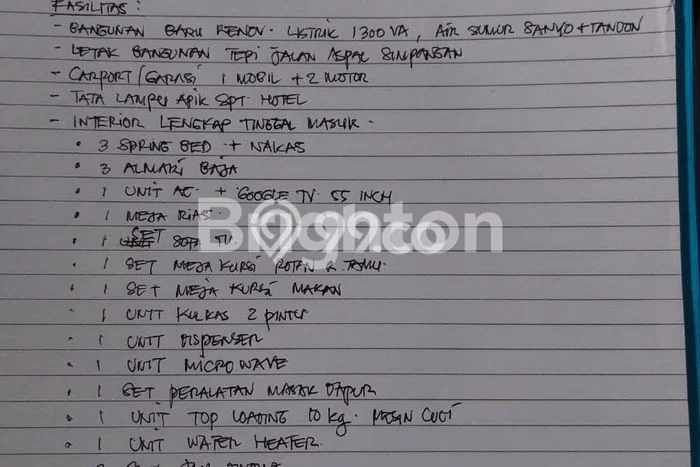 LOKASI PREMIUM! Rumah di , 1 KM, Lingkungan Tenang, Luas 105m2m² LB 105m2m² LOKASI PREMIUM! Rumah di , 1 KM, Lingkungan Tenang, Luas 105m2m² LB 105m2m²