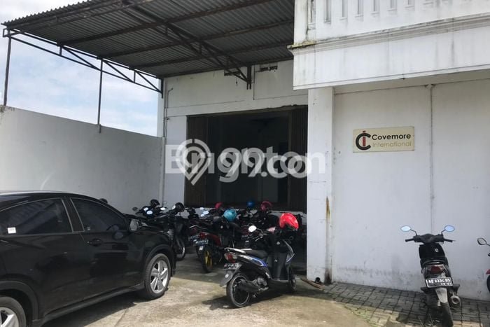 Pabrik Komersial Disewakan di Gatak Sukoharjo Luas 4000m2 Pabrik Komersial Disewakan di Gatak Sukoharjo Luas 4000m2