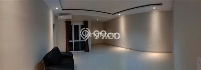 LOKASI STRATEGIS! Rumah kawasan , Dekat Stasiun, 3 KT, Luas 147m2m² Bangunan 180m2m² LOKASI STRATEGIS! Rumah kawasan , Dekat Stasiun, 3 KT, Luas 147m2m² Bangunan 180m2m²
