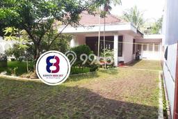 Rumah Luxury Modern Tanpa Renovasi di Bintaro Tangerang Selatan Rumah Luxury Modern Tanpa Renovasi di Bintaro Tangerang Selatan