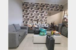 Hunian Mewah LB 200m2 Siap Pakai Desain Elegan di Bintaro, Tangerang Selatan Hunian Mewah LB 200m2 Siap Pakai Desain Elegan di Bintaro, Tangerang Selatan