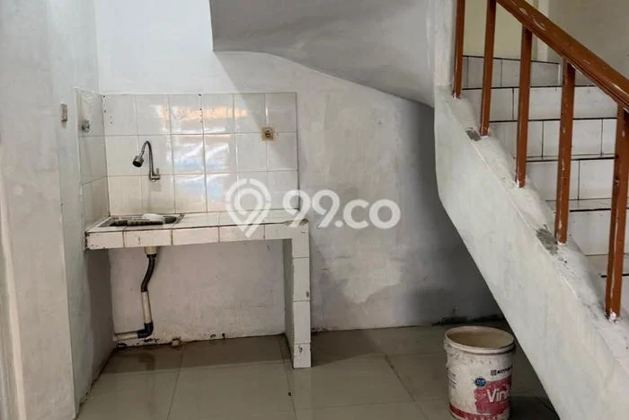 Ruko Komersial Disewakan di Pamulang Tangerang Selatan Luas 110m2 Ruko Komersial Disewakan di Pamulang Tangerang Selatan Luas 110m2