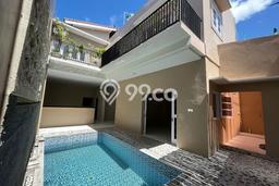 Rumah Modern LT 200m² Terawat di Kompleks Perumahan Seminyak, Badung Rumah Modern LT 200m² Terawat di Kompleks Perumahan Seminyak, Badung
