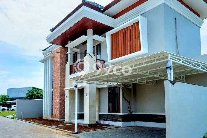 Ready to Use! Premium House LT 198m2 Desain Elegan di Sanur Ready to Use! Premium House LT 198m2 Desain Elegan di Sanur