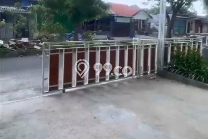 Dijual Rumah Modern 2 KT di Karangpilang, Surabaya Dijual Rumah Modern 2 KT di Karangpilang, Surabaya