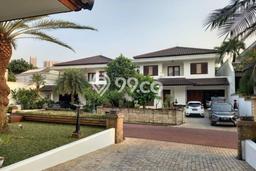 Rumah Luxury Modern Tanpa Renovasi di Pejaten Jakarta Selatan Rumah Luxury Modern Tanpa Renovasi di Pejaten Jakarta Selatan