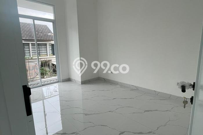 Siap Huni Hunian Elit 4 Kamar di Pondok Aren Dekat ke Mana Pun Siap Huni Hunian Elit 4 Kamar di Pondok Aren Dekat ke Mana Pun