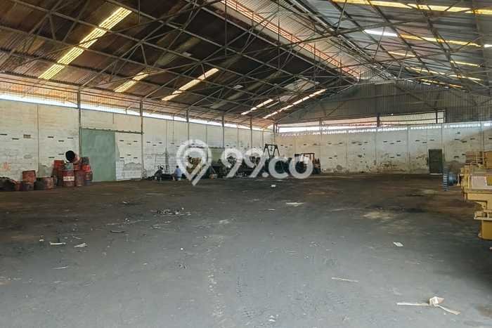 Unit Gudang Dijual di Jakarta Barat LT 4110m2 & LB 3131m2 Unit Gudang Dijual di Jakarta Barat LT 4110m2 & LB 3131m2