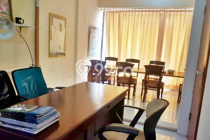 Unit Ruko Paling Strategis di Kebayoran Lama Jakarta Selatan dengan LB 40m2 Unit Ruko Paling Strategis di Kebayoran Lama Jakarta Selatan dengan LB 40m2