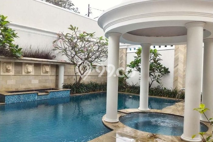 For Sale! Luxury House LT 1312m2 Desain Elegan di Pejaten For Sale! Luxury House LT 1312m2 Desain Elegan di Pejaten