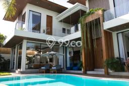 Dijual Cepat! Vila di Tumbak Bayuh, Dimensi 650m2m², Posisi Premium dekat dengan beragam kebutuhan Dijual Cepat! Vila di Tumbak Bayuh, Dimensi 650m2m², Posisi Premium dekat dengan beragam kebutuhan