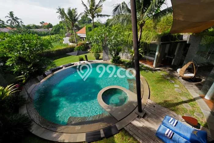 Rumah Sewa Badung LT 200m2 LB 200m2 Kawasan Canggu Rumah Sewa Badung LT 200m2 LB 200m2 Kawasan Canggu