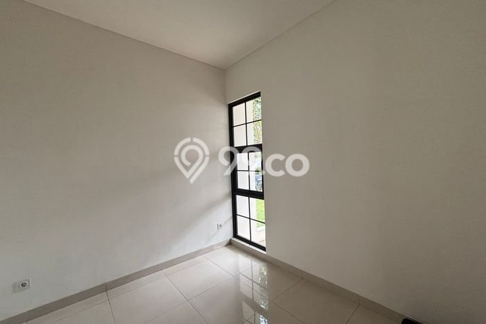 For Sale Rumah Mewah Exclusive di Cakung, Jakarta Timur For Sale Rumah Mewah Exclusive di Cakung, Jakarta Timur