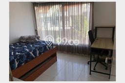 Disewakan! Rumah 3 Kamar Tidur &
3 Kamar Mandi di Jakarta Garden City, Jakarta Timur Disewakan! Rumah 3 Kamar Tidur &
3 Kamar Mandi di Jakarta Garden City, Jakarta Timur