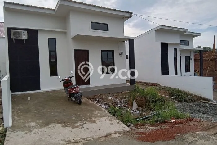 For Sale Rumah 2 Kamar Lokasi Strategis Bagus dan Strategis di Balikpapan Utara For Sale Rumah 2 Kamar Lokasi Strategis Bagus dan Strategis di Balikpapan Utara