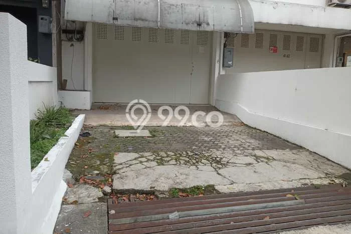 Disewakan Ruko komersial di Lengkong luas bangunan 75m2 Disewakan Ruko komersial di Lengkong luas bangunan 75m2