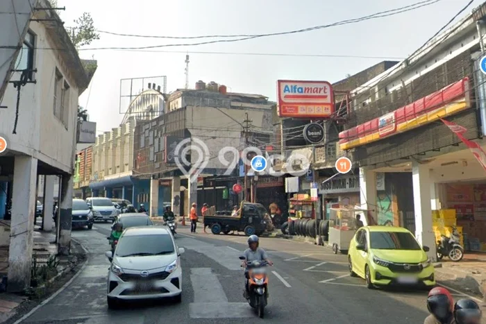 PENAWARAN EKSKLUSIF! Rumah di , 1 KT, Area Premium, Luas 122m2m² Bangunan 224m2m² PENAWARAN EKSKLUSIF! Rumah di , 1 KT, Area Premium, Luas 122m2m² Bangunan 224m2m²