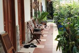 Bisa KPR! Rumah Strategis area , Luas 3080m2m² LB 500m2m² Bisa KPR! Rumah Strategis area , Luas 3080m2m² LB 500m2m²