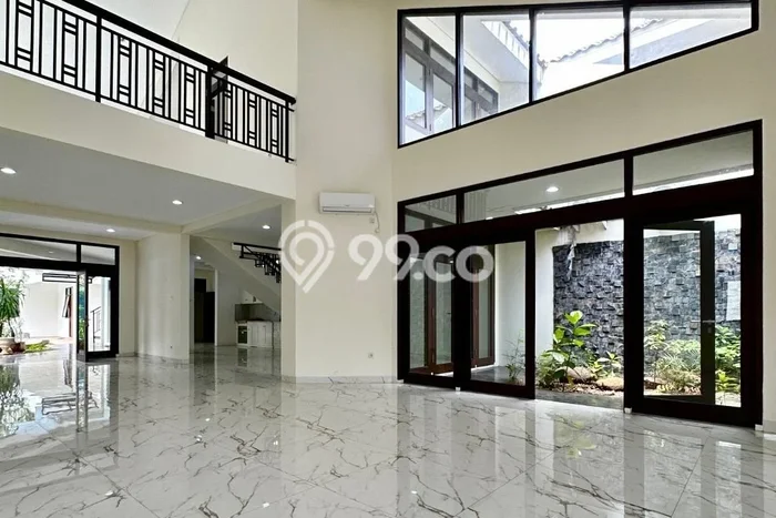 Siap Huni Rumah Mewah 5 Kamar di Menteng Dekat ke Mana Saja Siap Huni Rumah Mewah 5 Kamar di Menteng Dekat ke Mana Saja
