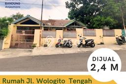 Rumah Modern Cantik 6 KT Siap Huni di Semarang Barat Rumah Modern Cantik 6 KT Siap Huni di Semarang Barat