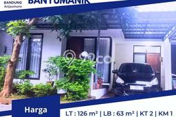 Dijual Rumah Strategis Bagus Punya 2 KT di Banyumanik Semarang SHM Dijual Rumah Strategis Bagus Punya 2 KT di Banyumanik Semarang SHM