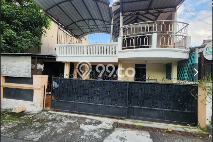 Dijual Kost Strategis di Banyumanik, Semarang 9 KT, 3 KM, Luas Bangunan 150m2 Dijual Kost Strategis di Banyumanik, Semarang 9 KT, 3 KM, Luas Bangunan 150m2