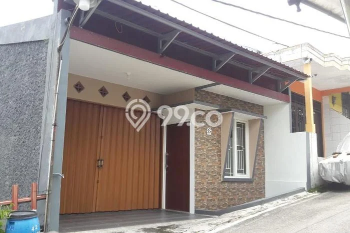 Rumah sewa siap pakai 4 Kamar Tidur di Manyaran, Semarang Rumah sewa siap pakai 4 Kamar Tidur di Manyaran, Semarang