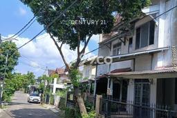 Jual Rumah Mewah Elegan Dengan View Eksklusif di Sektor 3 - Bintaro, Tangerang Selatan Jual Rumah Mewah Elegan Dengan View Eksklusif di Sektor 3 - Bintaro, Tangerang Selatan