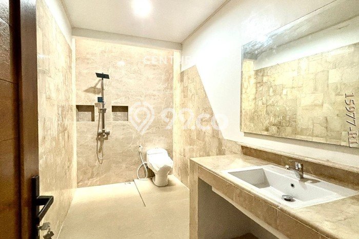 Jarang Ada! Rumah Kontrakan 4 Kamar Nyaman Siap Huni Pondok Indah Jarang Ada! Rumah Kontrakan 4 Kamar Nyaman Siap Huni Pondok Indah