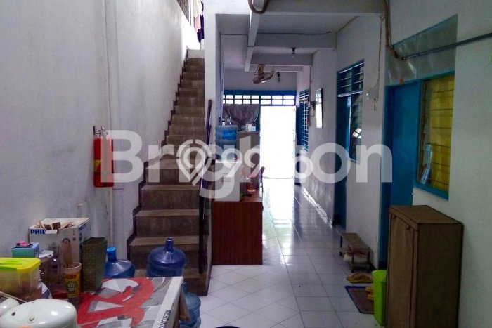 Hunian Asri 15 KT 5 KM Akses Strategis di Wonocolo, Surabaya Hunian Asri 15 KT 5 KM Akses Strategis di Wonocolo, Surabaya